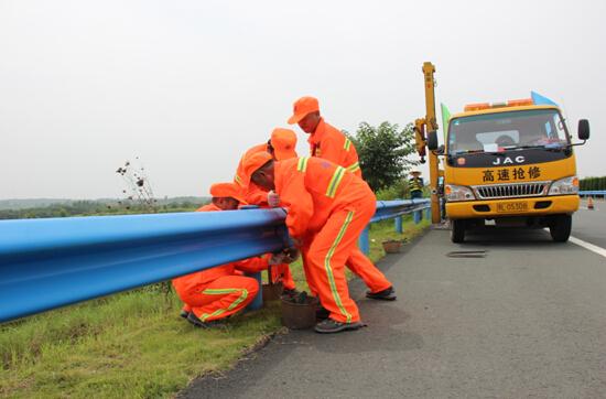 杭瑞养护项目部在高速公路系统"冲刺杯"养护工技能竞赛中获得佳绩