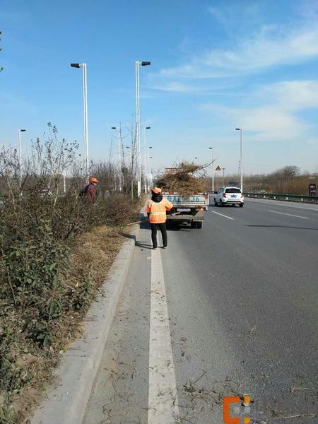 中心    中原网讯 春季是公路病害的易发季节,亦是公路养护的关键时期