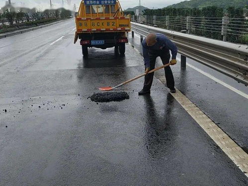 北仑公路部门持续加强公路养护及防汛工作