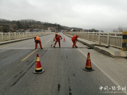 张家川公路段抓好春季公路养护实现 开门红
