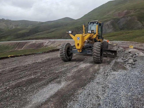 持续加强公路养护 确保道路安全畅通