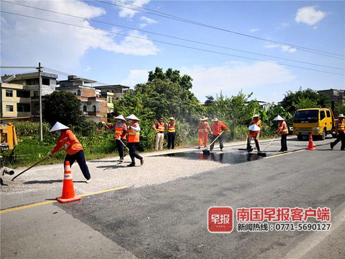 服务站免费提供食品 摩托车大军继续享温馨服务