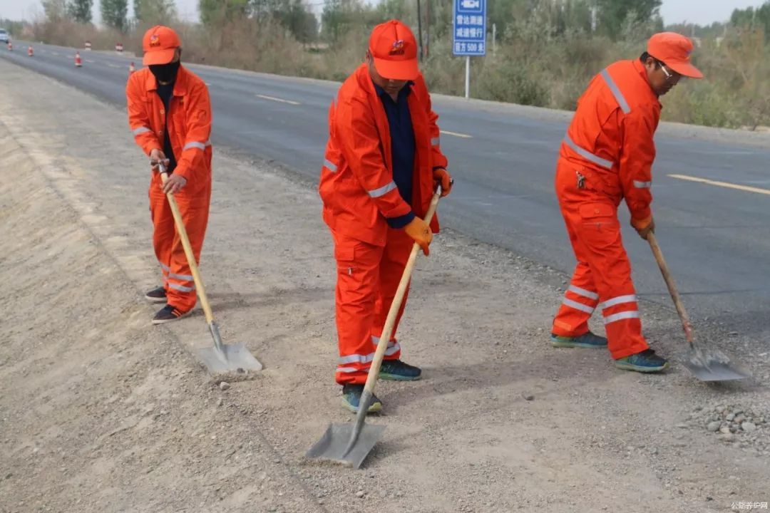 公路养护网:最"帅"的公路人