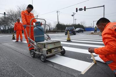 强化春季公路养护 北京密云公路分局保畅通提路况